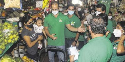 denuncian-retiros-de-los-que-no-hacen-campaa-por-roly-en-la-gob_1762610615_1140x520