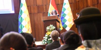 9b8270bd-8db5-4993-acb9-01e910e3983a