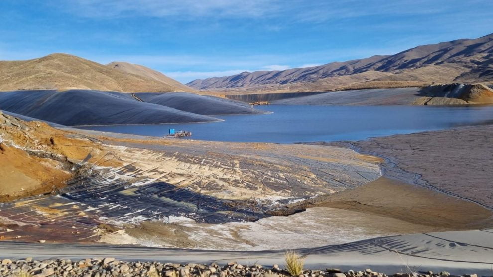 1079200_1_13-990x557